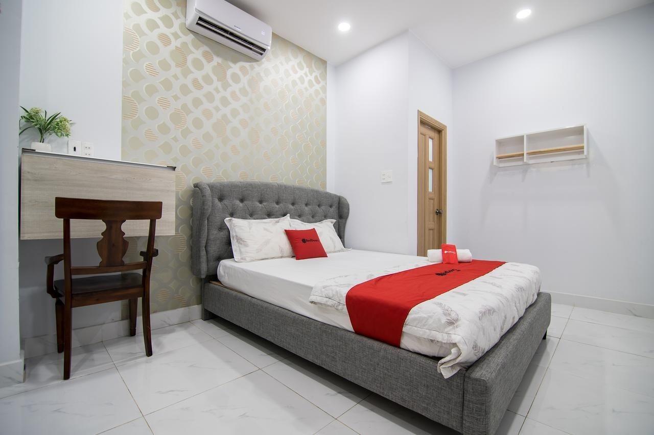 Reddoorz Near Saigon Zoo Hotel Ho Chi Minh City Bagian luar foto