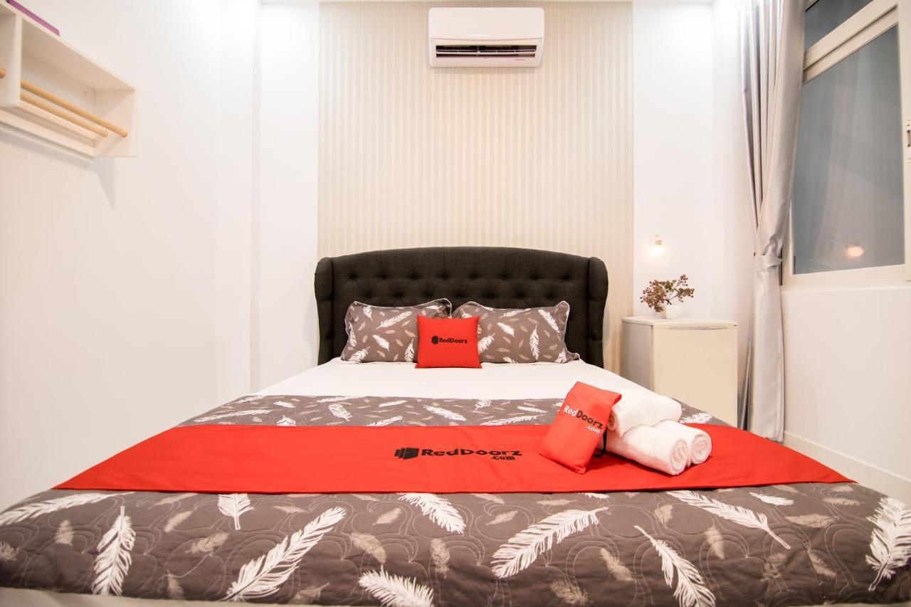 Reddoorz Near Saigon Zoo Hotel Ho Chi Minh City Bagian luar foto